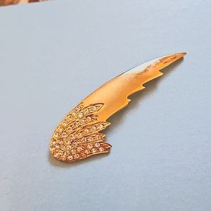 gold rhinestone brooch